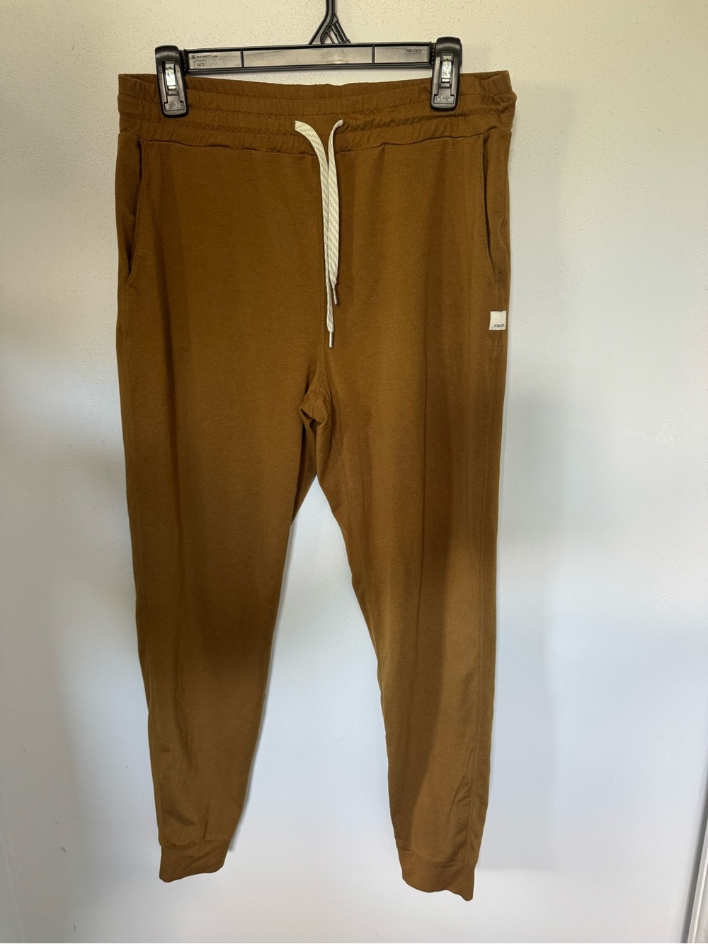 Vuori Performance Jogger Size Medium
